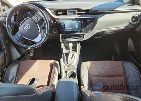 2017 Toyota Corolla L z USA, uszkodzony, nr VIN 5YFBURHE2HP595386